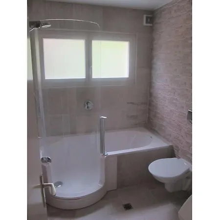 Blonay Holiday Apartments Tatil Evi