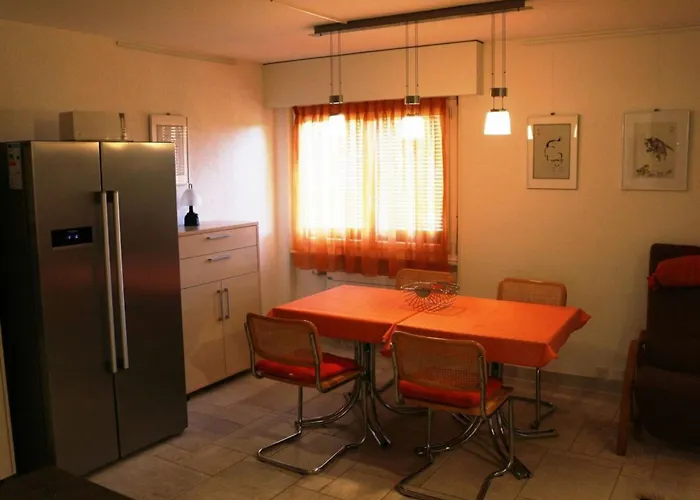 Blonay Holiday Apartments Dom wakacyjny *