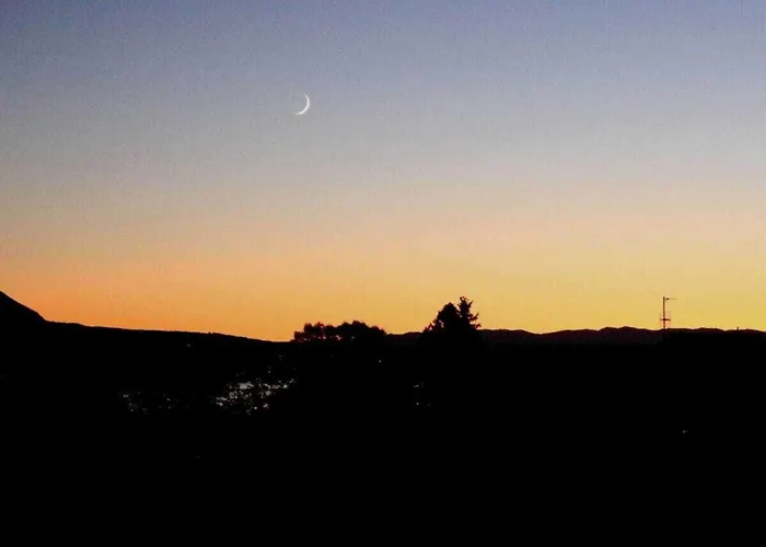 Blonay Holiday Apartments Dom wakacyjny *